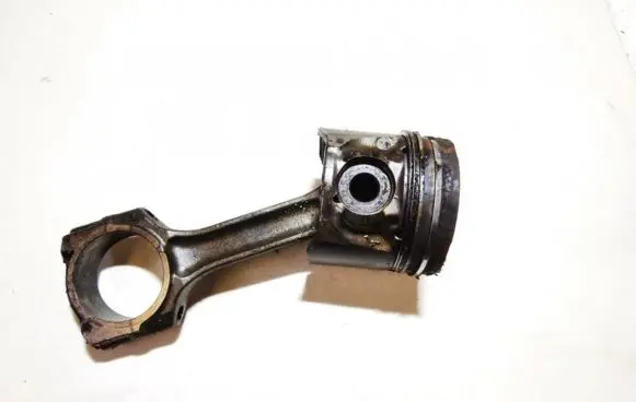 Peugeot 607 Piston with connecting rod