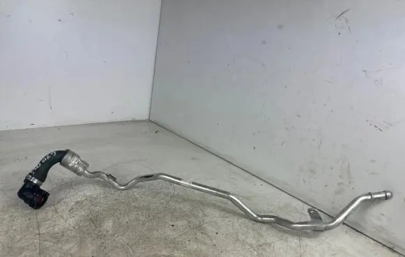 BMW 5 G30 G31 Engine coolant pipe/hose 857631