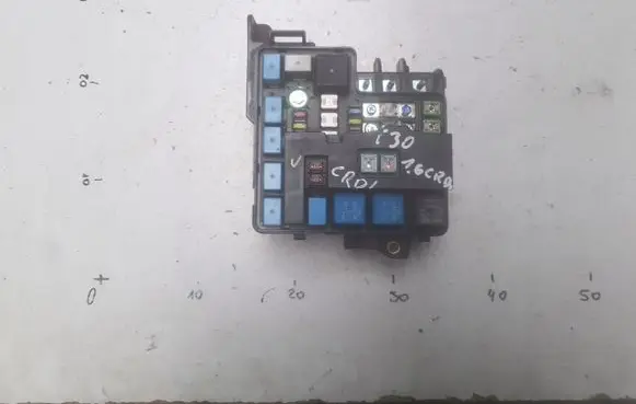 Hyundai i30 Fuse box set 
