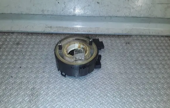 Volkswagen Golf V Airbag slip ring squib (SRS ring) 1K0959653C