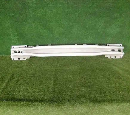Volvo XC60 Front bumper cross member 31420227