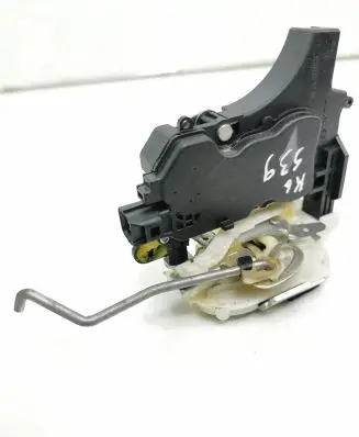 Mitsubishi Lancer VIII Rear door lock