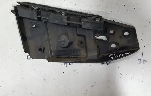 Peugeot 508 Front bumper mounting bracket 9688157680