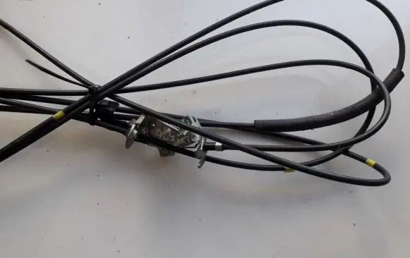 Toyota Corolla Verso AR10 Fuel tank opening switch 