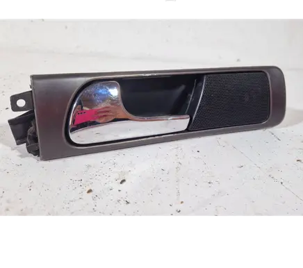 Audi A6 S6 C5 4B Rear door interior handle 4b0839019 8L0868647