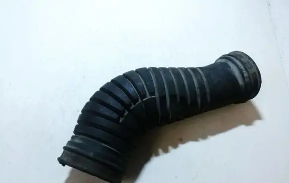 Ford Puma Air intake hose/pipe v97mf9c623bc
