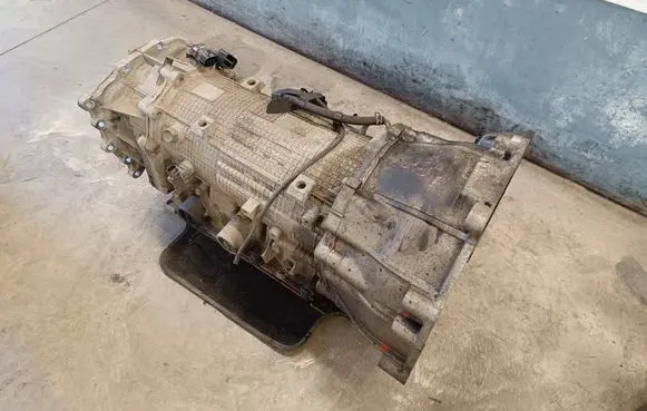 Mitsubishi L200 Automatic gearbox 500949