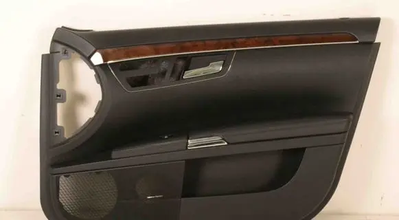 Mercedes-Benz S W221 Front door card panel trim A2217200978