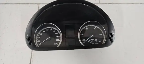 Mercedes-Benz Vito Viano W639 Speedometer (instrument cluster) 402951002