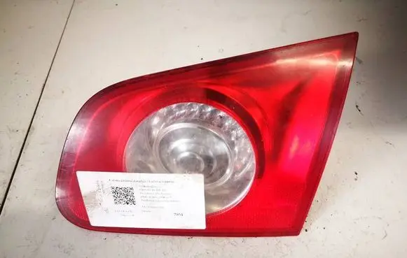 Volkswagen PASSAT B6 Tailgate rear/tail lights 3c9945094