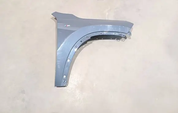 BMW X1 U11 Fender