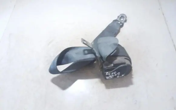 Renault Megane I Rear seatbelt