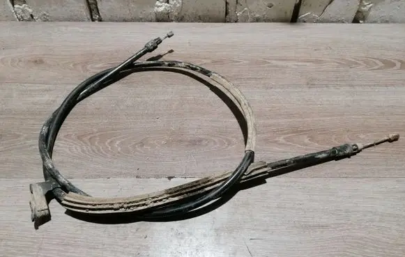 Volvo S40 Handbrake/parking brake wiring cable 