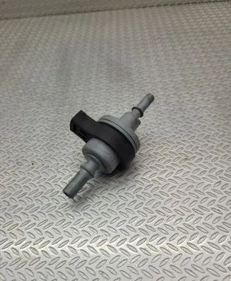 Opel Mokka B Turbo solenoid valve 9802009480
