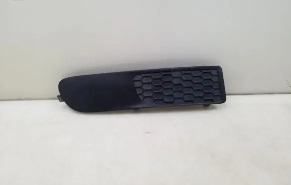 Volvo S80 Front bumper lower grill 30655109