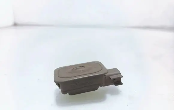Jaguar XF X250 Tailgate opening switch 1L2T14K147AA