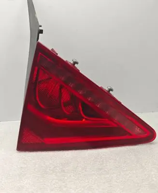 Audi A7 S7 4G Tailgate rear/tail lights 4G8945093