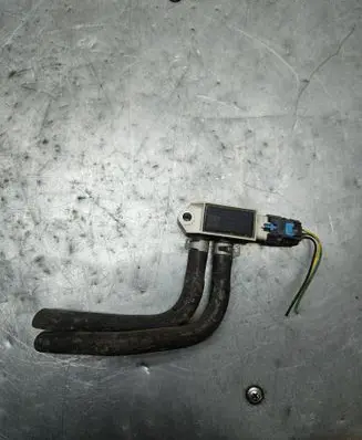 Nissan X-Trail T32 Exhaust gas pressure sensor 227701177R