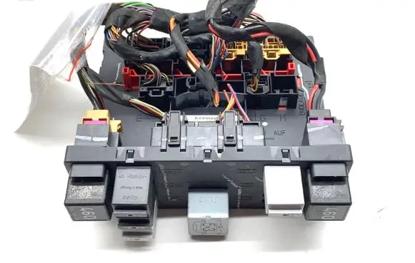 Volkswagen Golf V Other control units/modules 3C0937049AJ