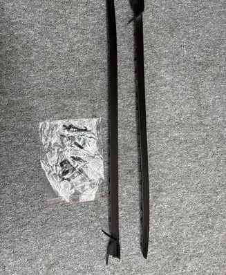 BMW XM Windshield trim 9447360 9447359 223598