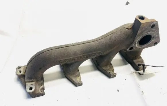 Suzuki Grand Vitara II Exhaust manifold 8426549 8-426549
