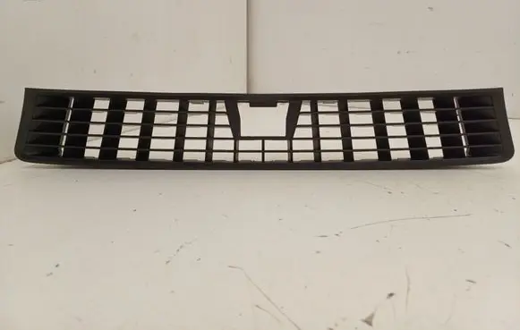 Skoda Superb B8 (3V) Dash center air vent grill 3V0819635