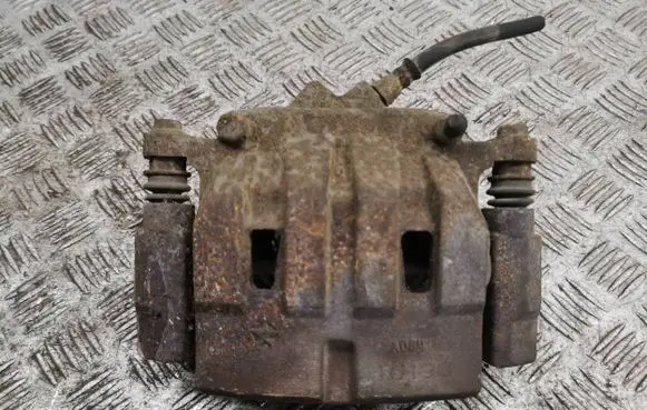 Jeep Cherokee Front brake caliper
