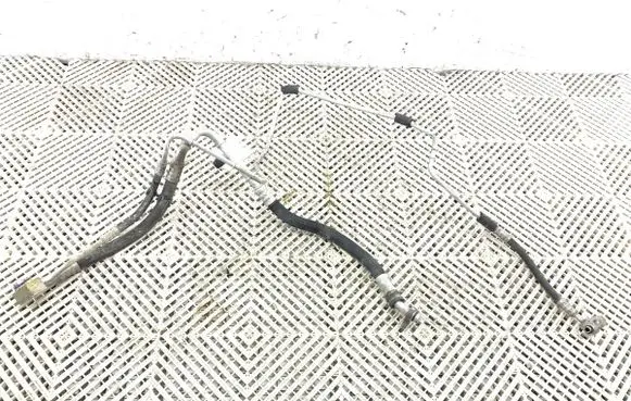 Opel Zafira B Air conditioning (A/C) pipe/hose