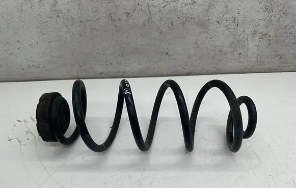 Porsche Macan (95B) Rear coil spring 