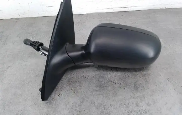 Opel Corsa C Front door electric wing mirror E11015921