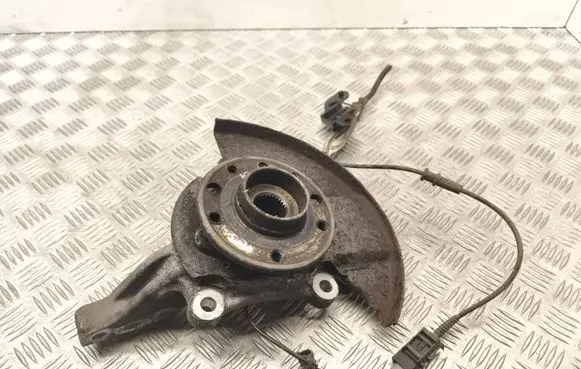 Opel Signum Front wheel hub 