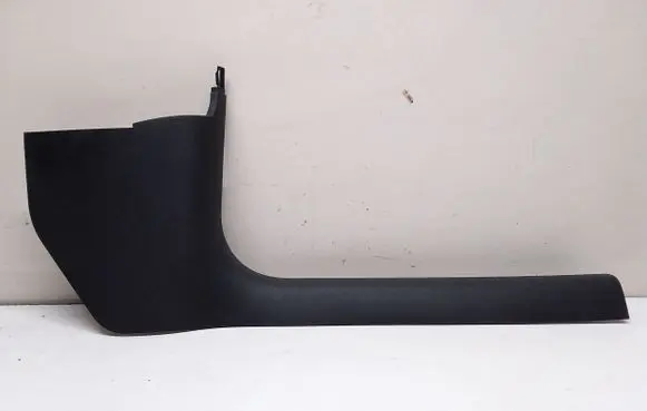 Audi A4 S4 B8 8K Front sill trim cover 8K1867272B