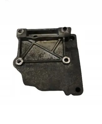 Citroen C4 I A/C compressor mount bracket 9657137480