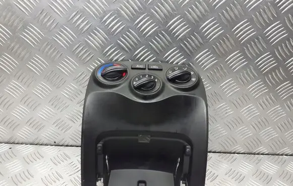 KIA Rio Interior fan control switch 972501GXXX