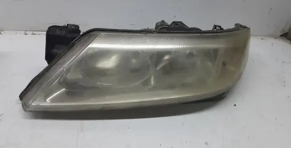 Renault Laguna II Headlight/headlamp 8200002845
