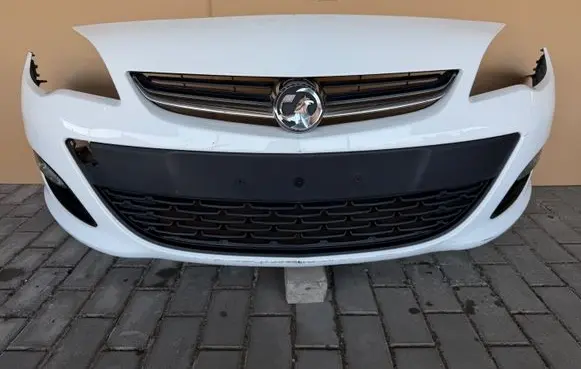 Opel Astra J Front bumper 13368660