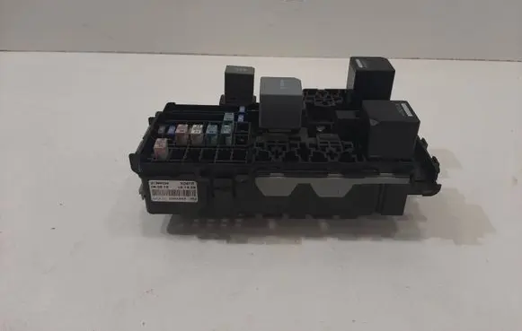 Volvo S90, V90 Fuse box set 31384034