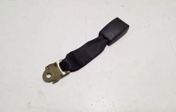Toyota Corolla E120 E130 Middle seatbelt buckle (rear) 060223