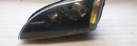 Ford Focus Headlight/headlamp 4M5113W030NB 913700163203