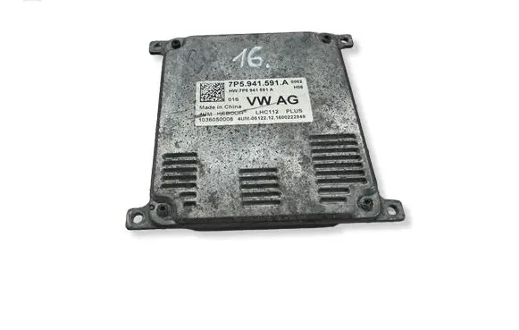 Volkswagen Golf VII Headlight ballast module Xenon 7P5941591A 1036050008