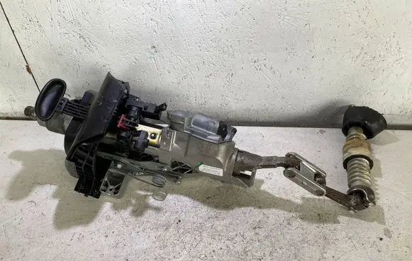 Mercedes-Benz CLK A209 C209 Steering wheel axle A2034620205
