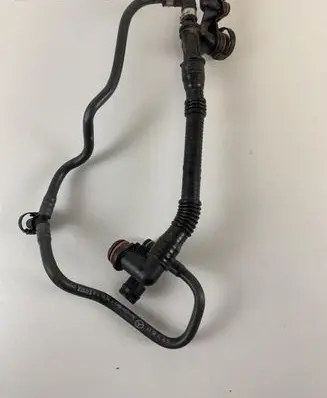 Mercedes-Benz C W205 Brake vacuum hose/pipe A2560182300