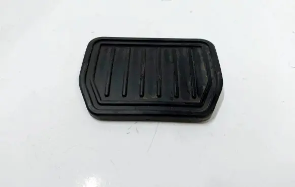 Tesla Model 3 Brake pedal 1044741-00-D