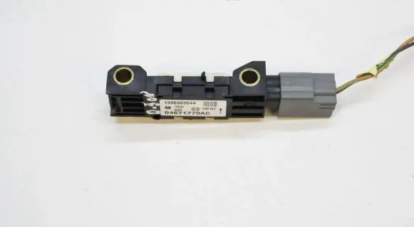 Chrysler 300 - 300C Airbag deployment crash/impact sensor 04671779AC 1306303544