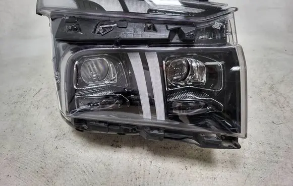 Hyundai Santa Fe Headlight/headlamp 92102S1600 92102S16XX 92102CL100