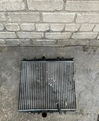 Coolant radiator