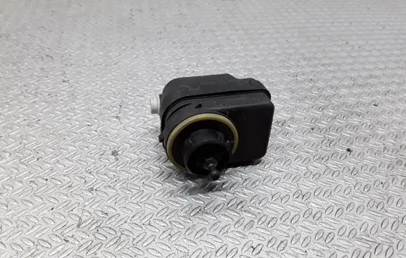 Peugeot 107 Headlight level adjustment motor 