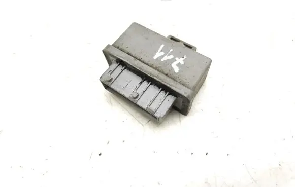 Peugeot 508 RXH Glow plug pre-heat relay 9674222380