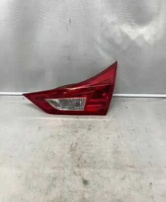 Toyota Auris E180 Rear/tail lights 02260