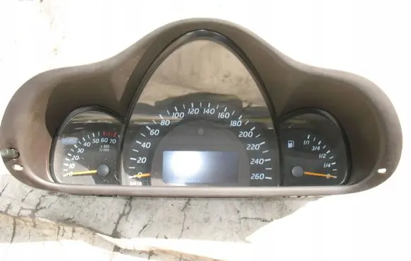 Mercedes-Benz C W203 Speedometer (instrument cluster) A2035404111